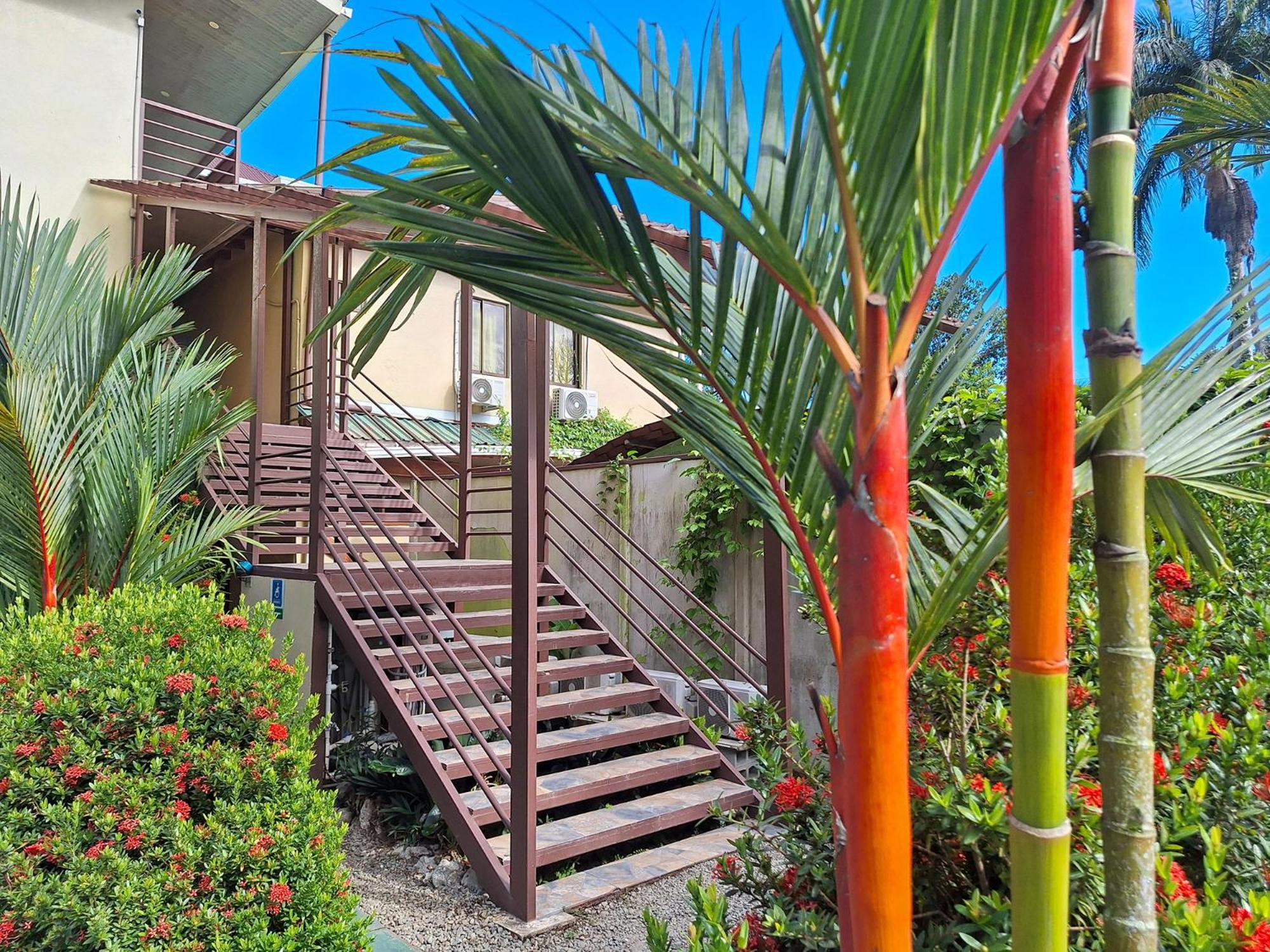 Infiniti Hotel Puerto Viejo de Talamanca Extérieur photo