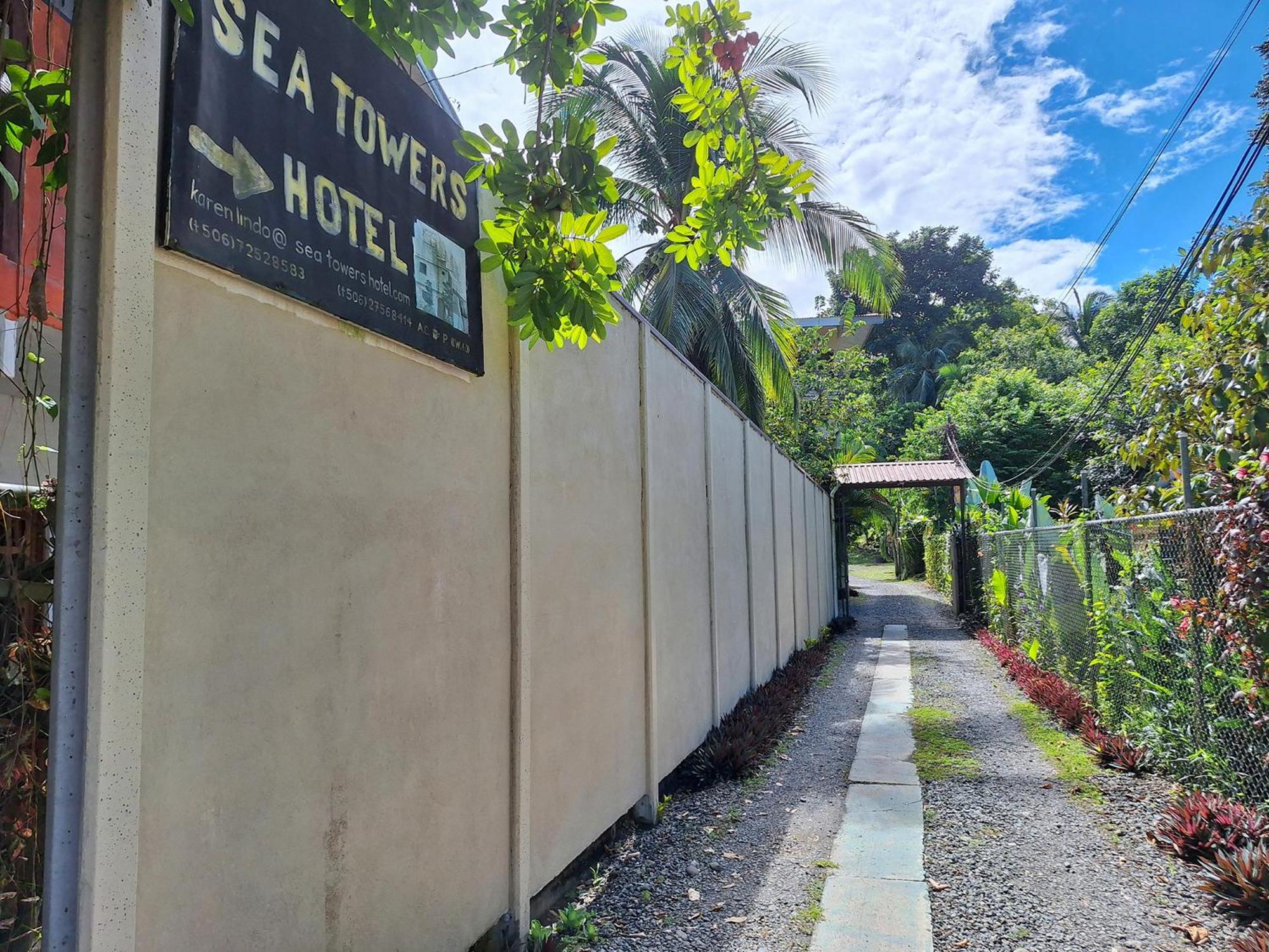 Infiniti Hotel Puerto Viejo de Talamanca Extérieur photo