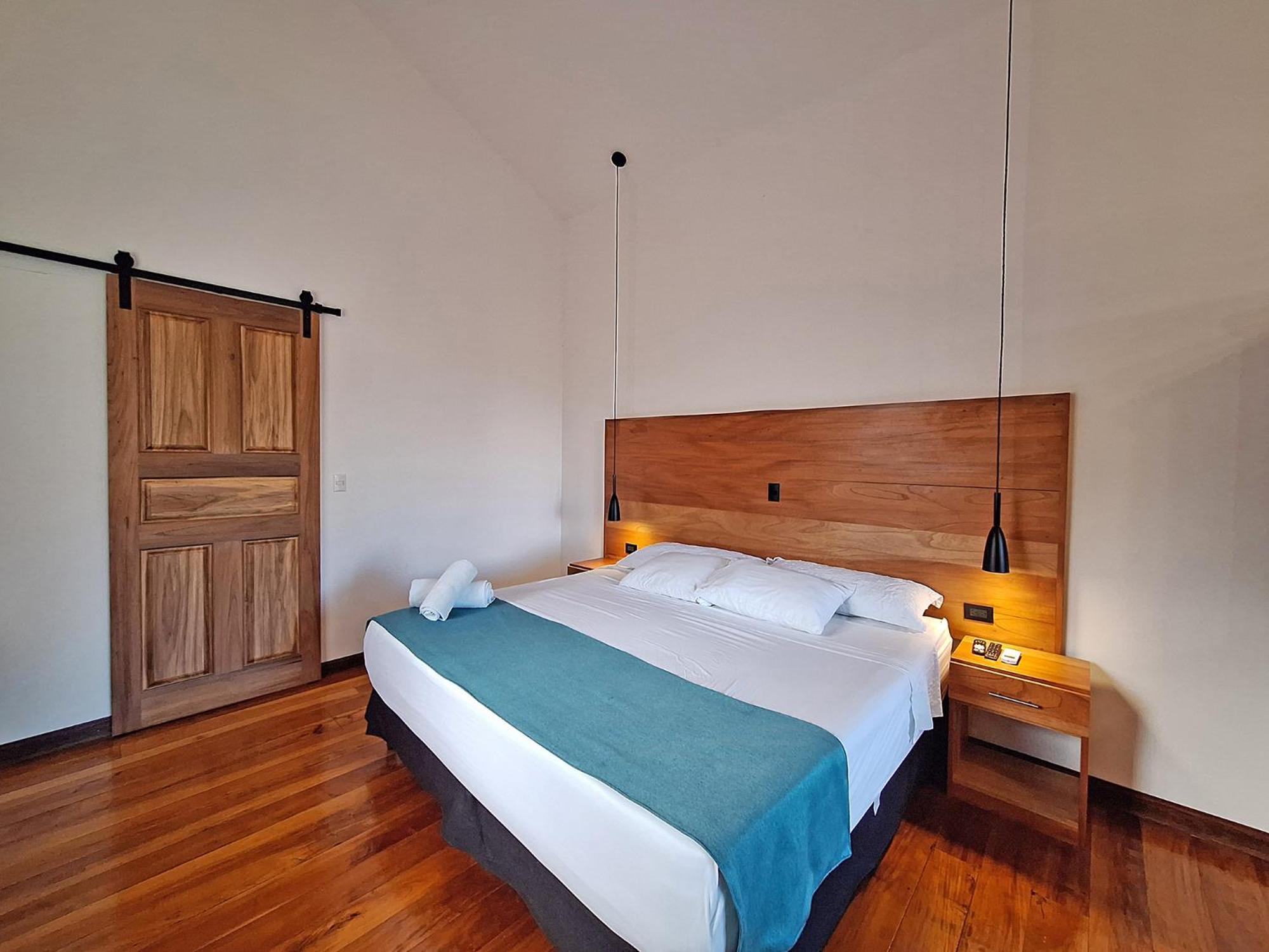 Infiniti Hotel Puerto Viejo de Talamanca Extérieur photo