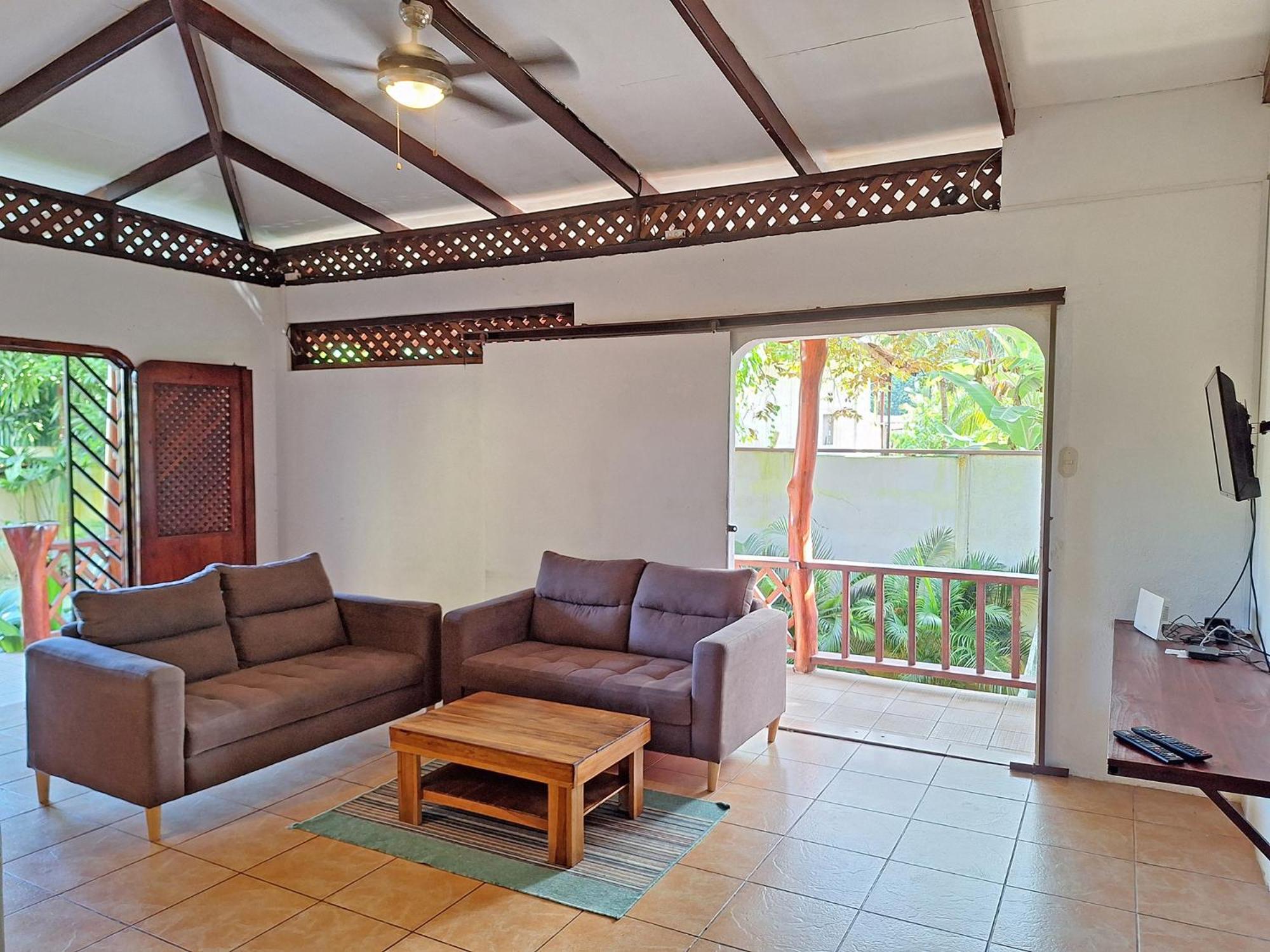 Infiniti Hotel Puerto Viejo de Talamanca Extérieur photo