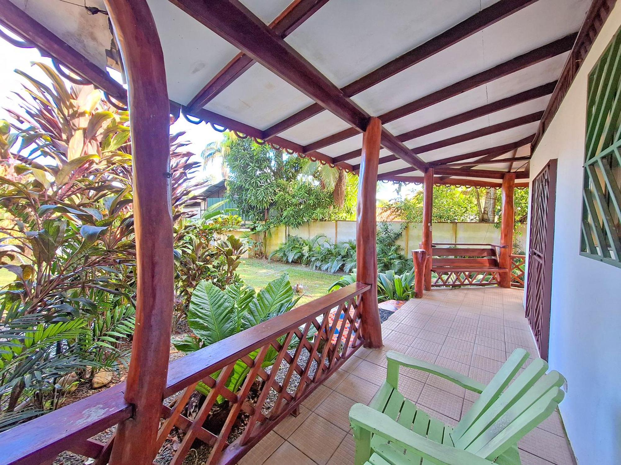 Infiniti Hotel Puerto Viejo de Talamanca Extérieur photo
